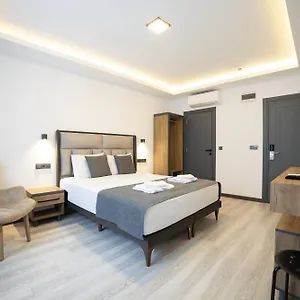Otel Kriti, Antalya